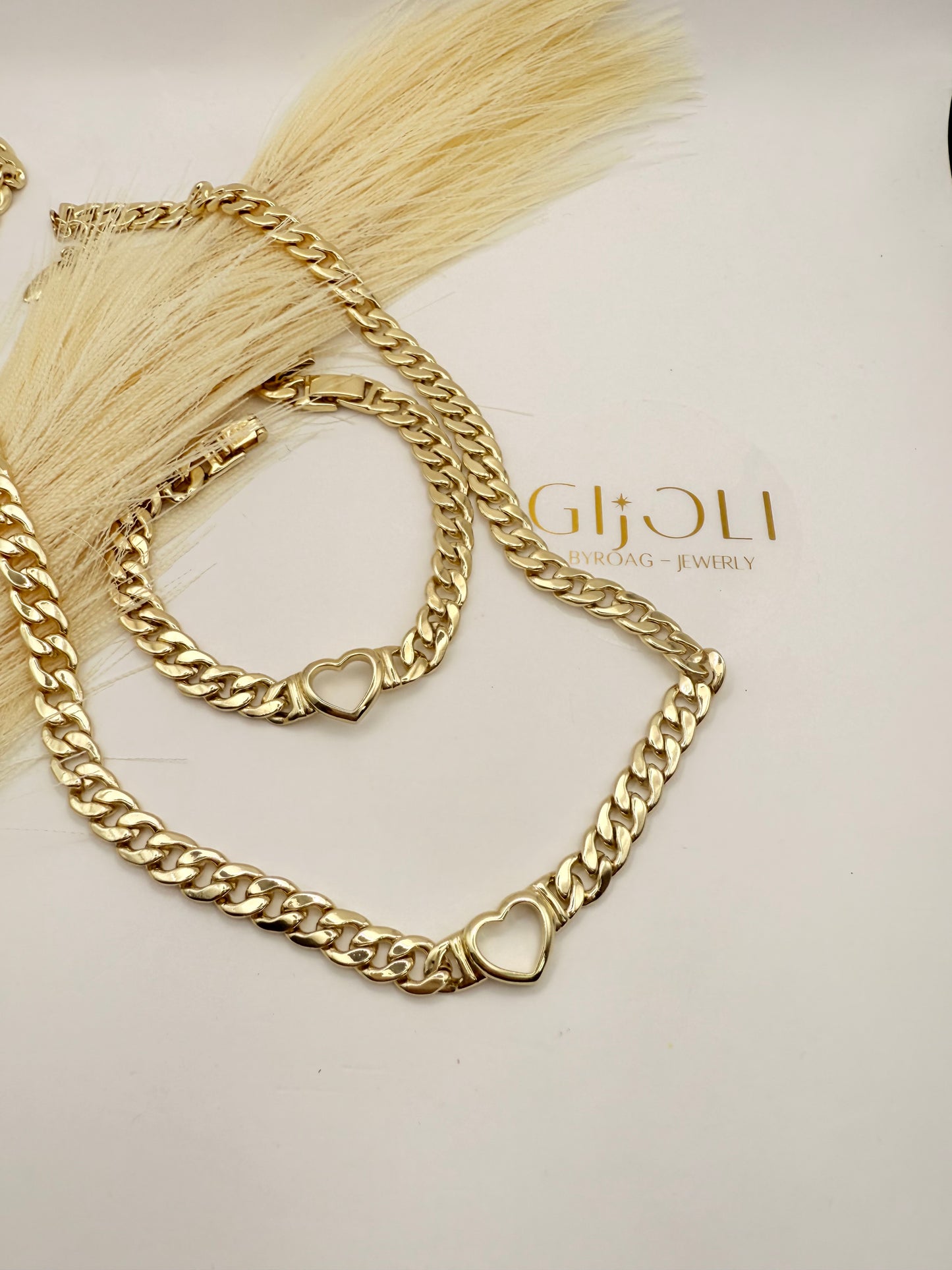 Set latido dorado