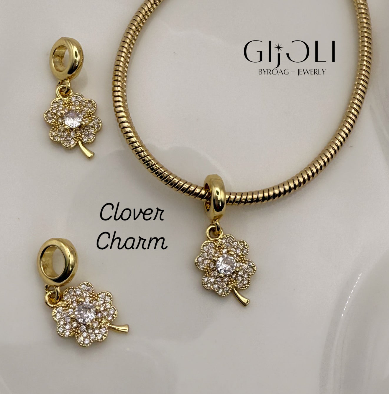 Clover charm