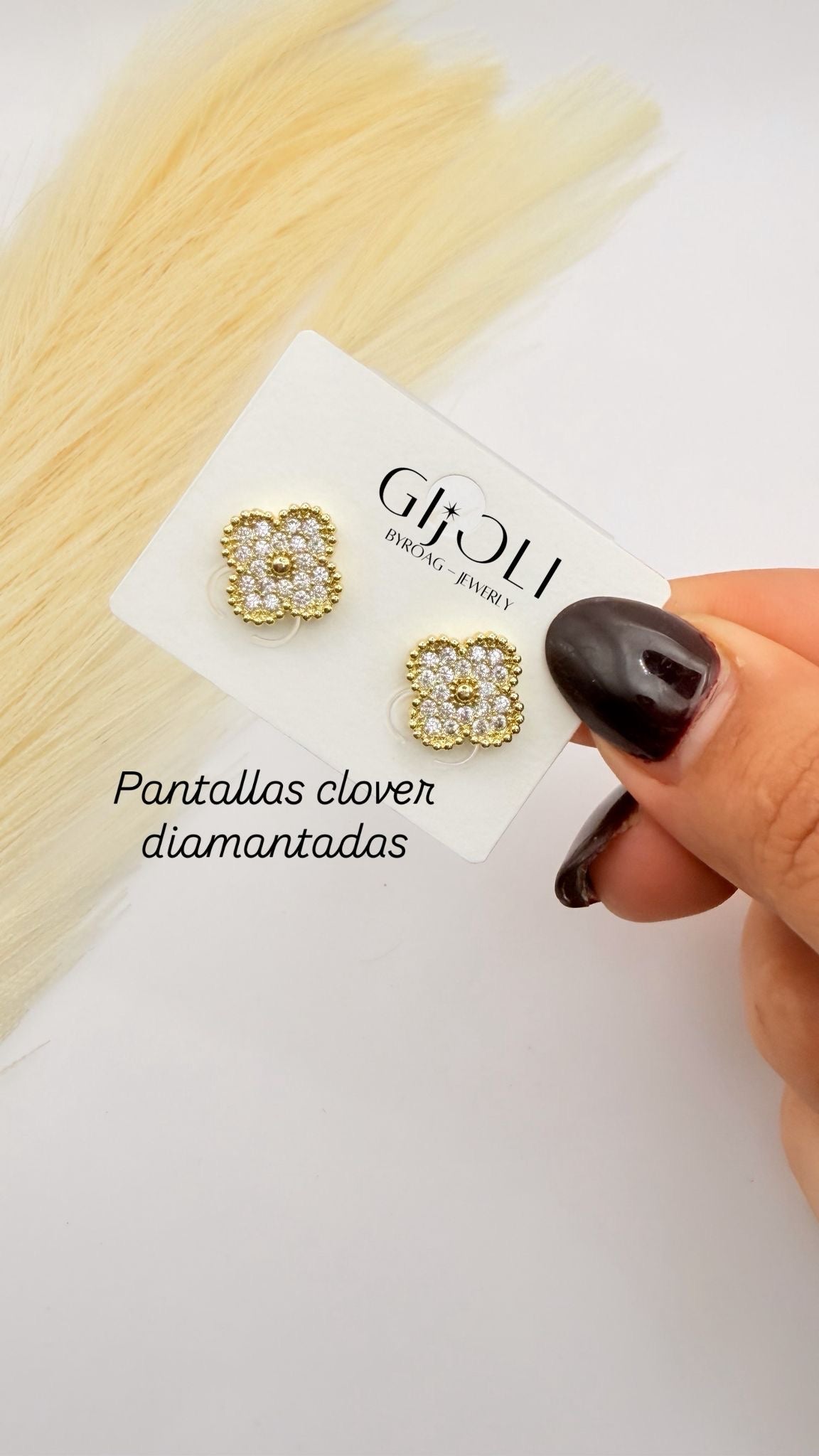 Pantallas Clover Diamantadas