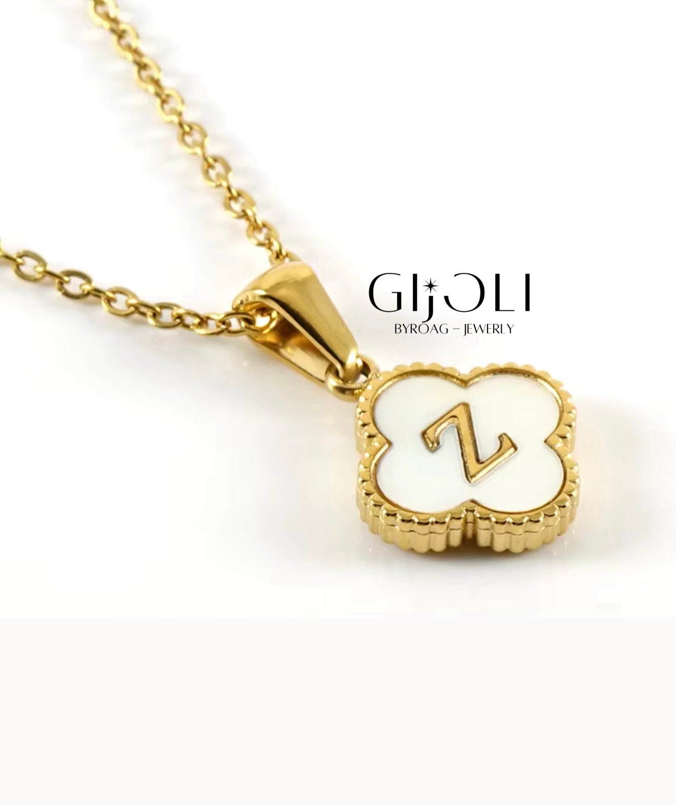 Inicial clover