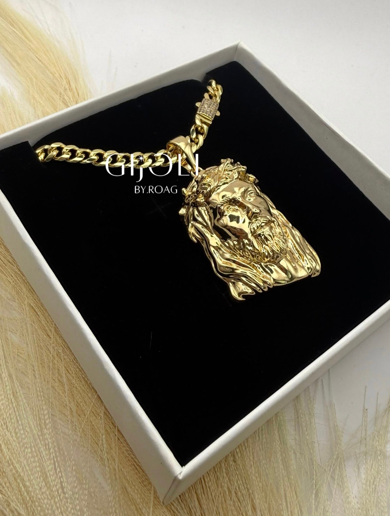 Cadena “Eternal Jesus”