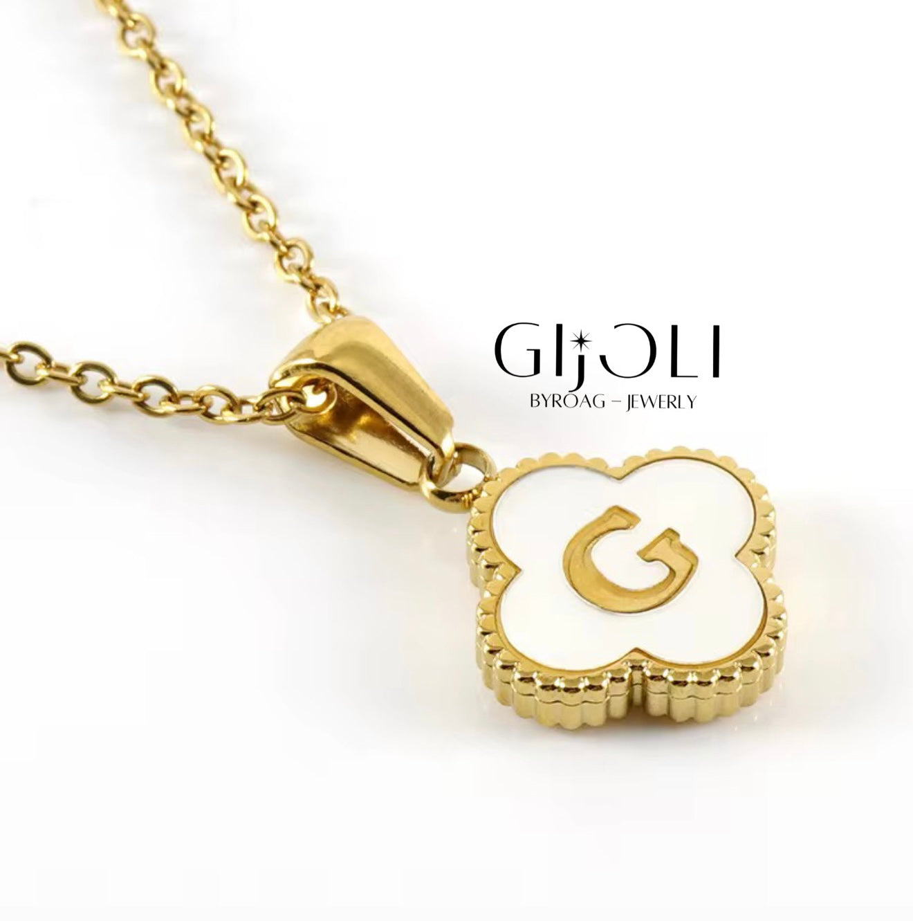 Inicial clover