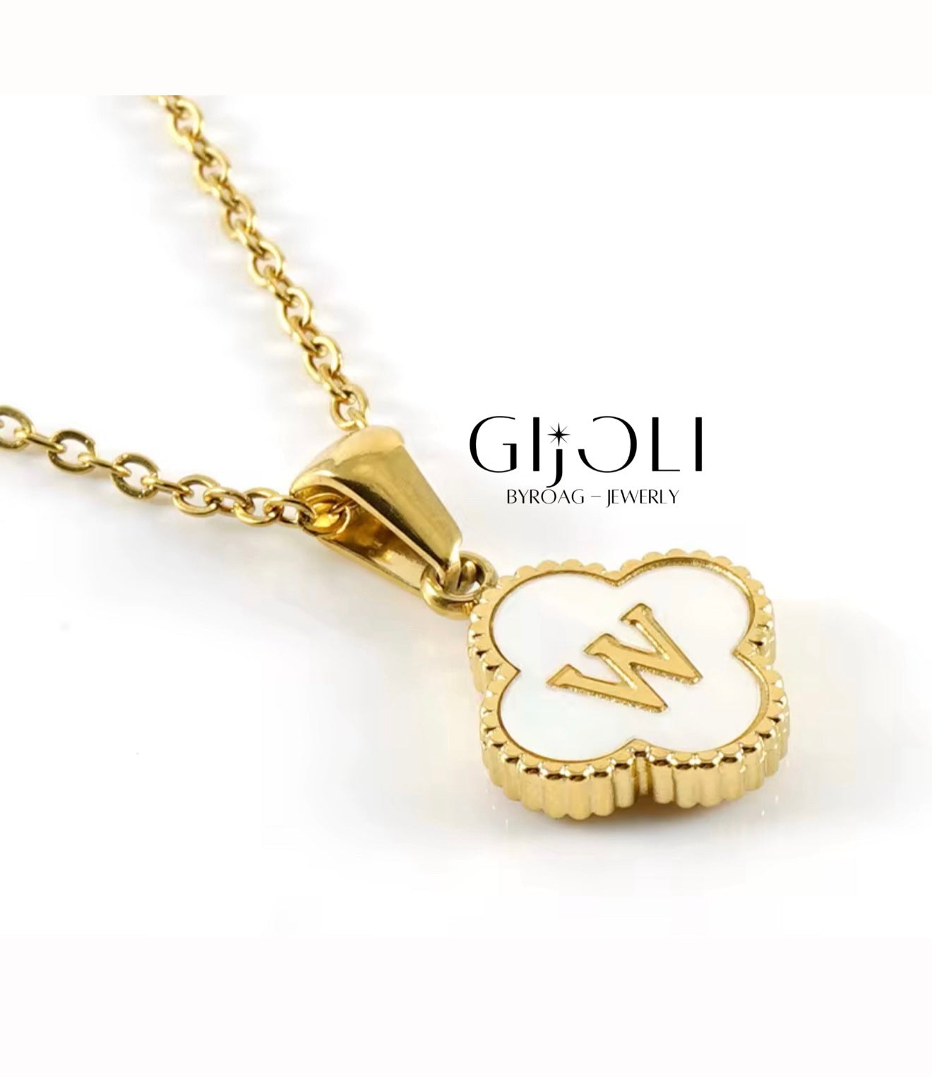 Inicial clover