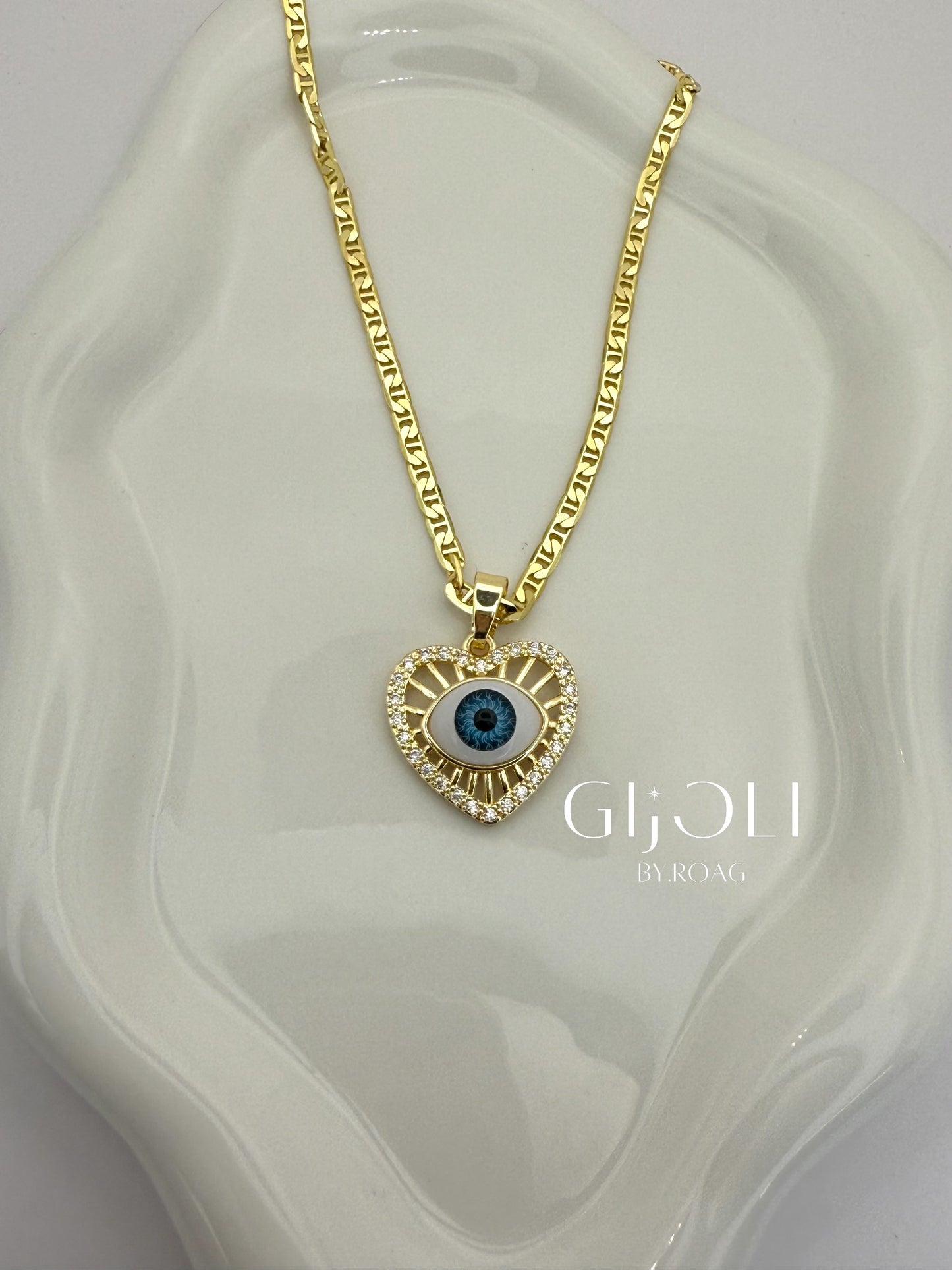 Corazón ojo de la suerte