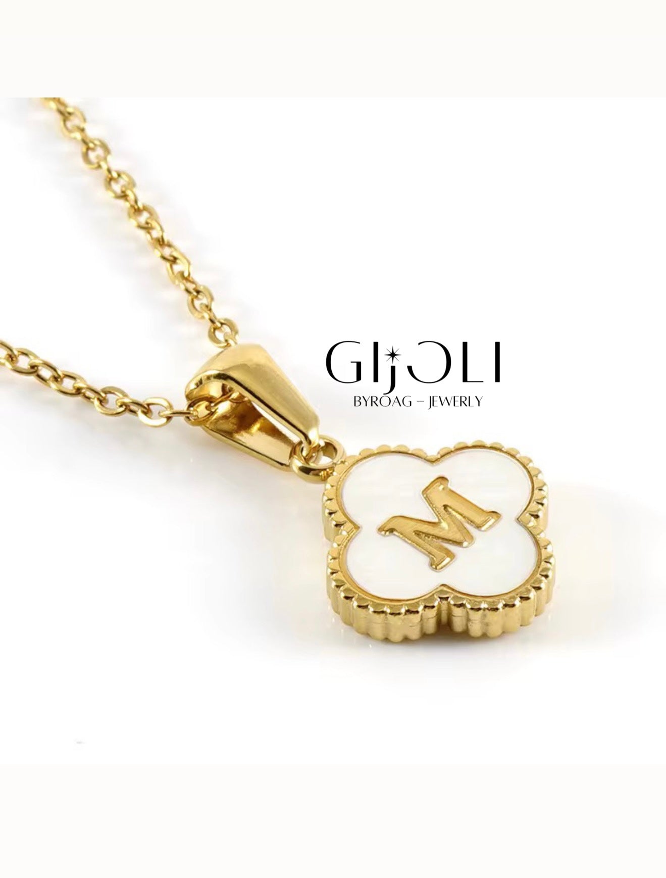 Inicial clover
