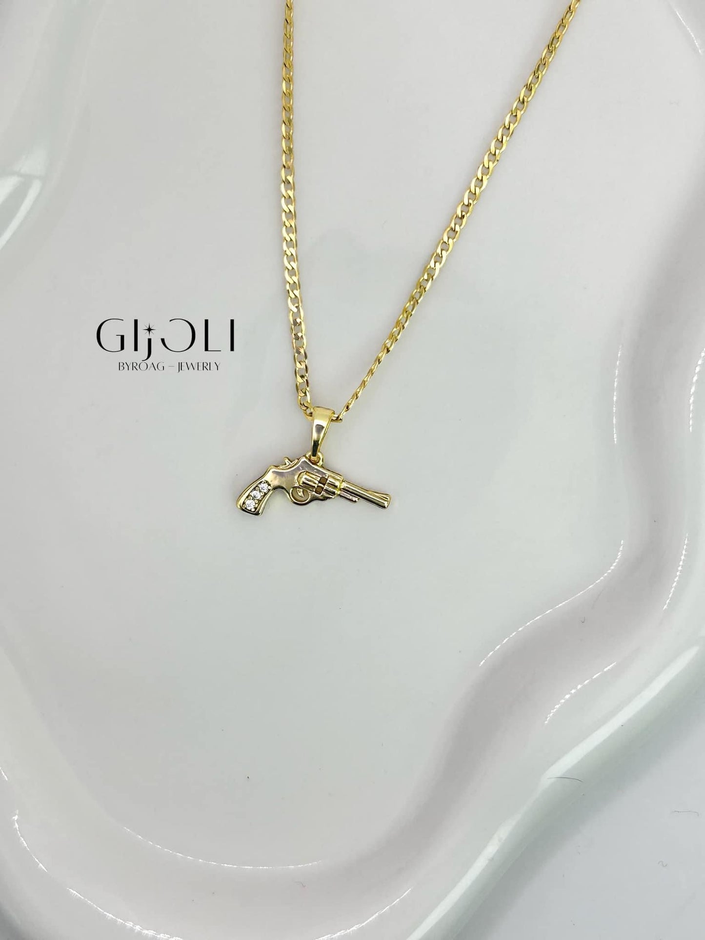 Gun chain