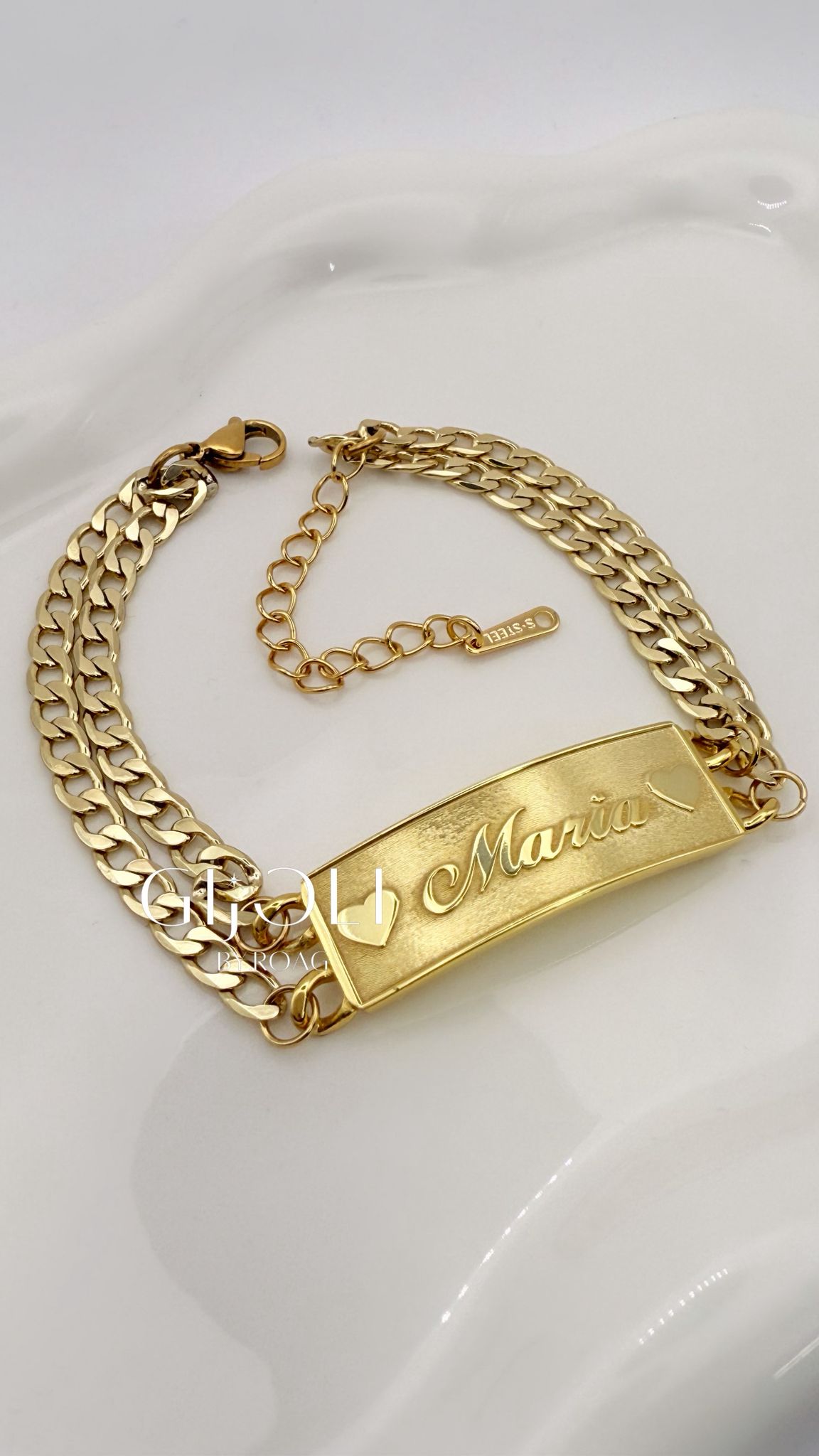 Valentino con Doble Cadena Cubana