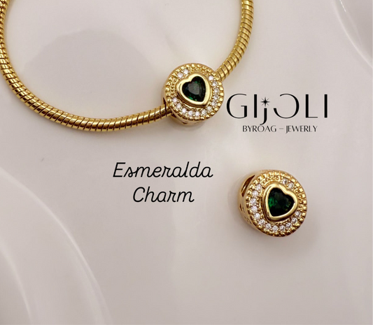 Esmeralda charm