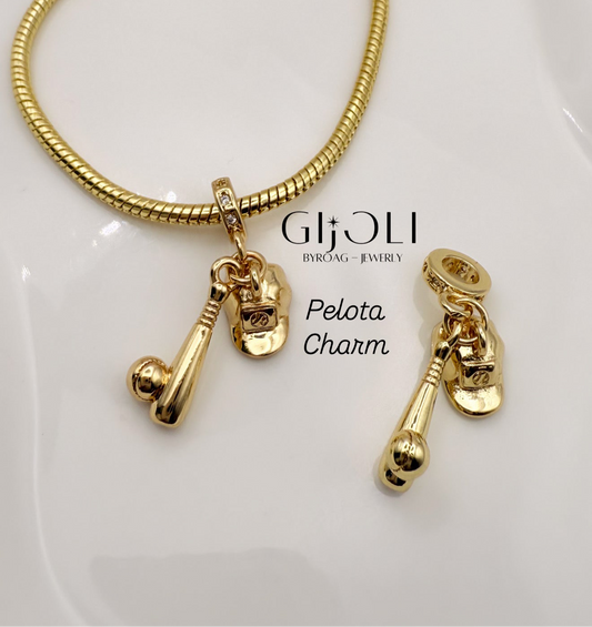 Pelota charm