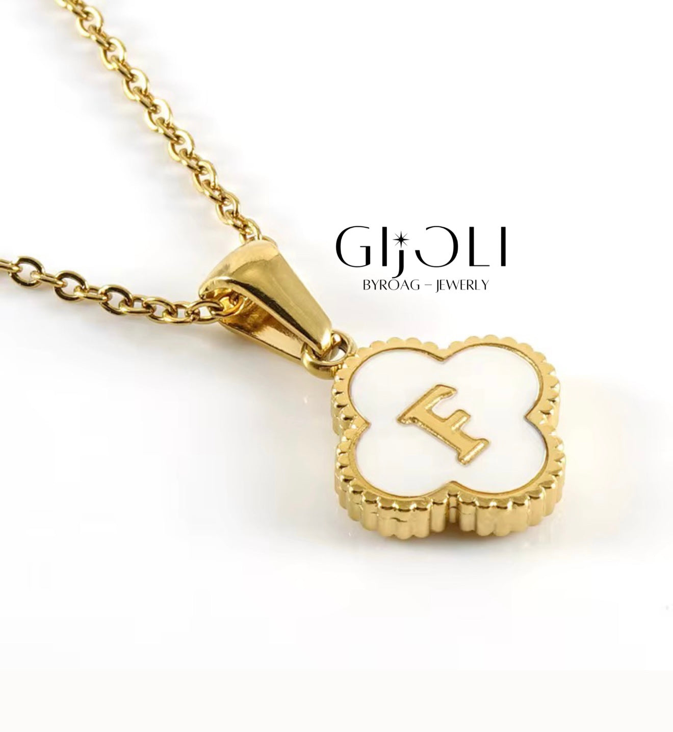 Inicial clover