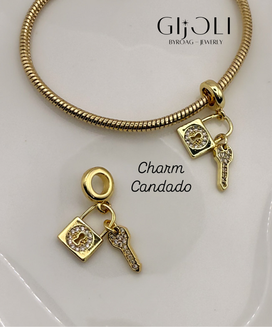 Candado charm