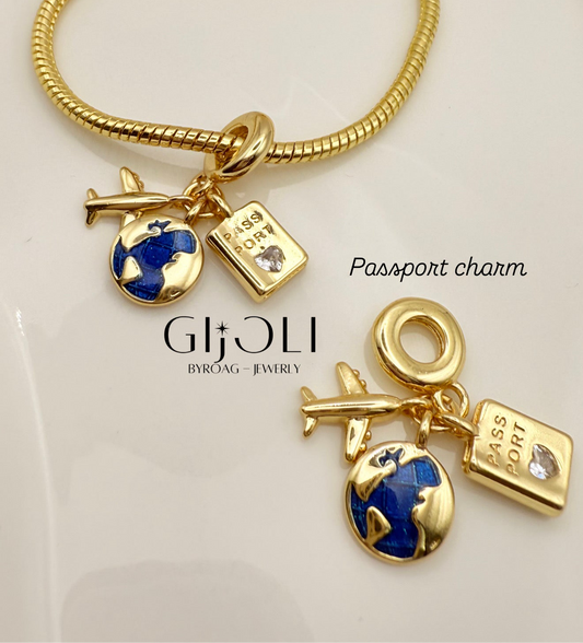 Passport charm