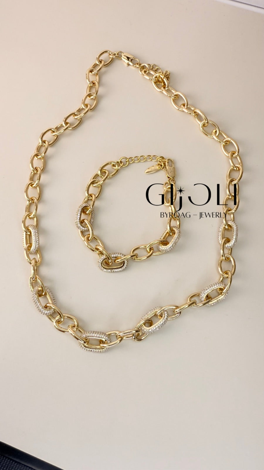 Set Orielle
