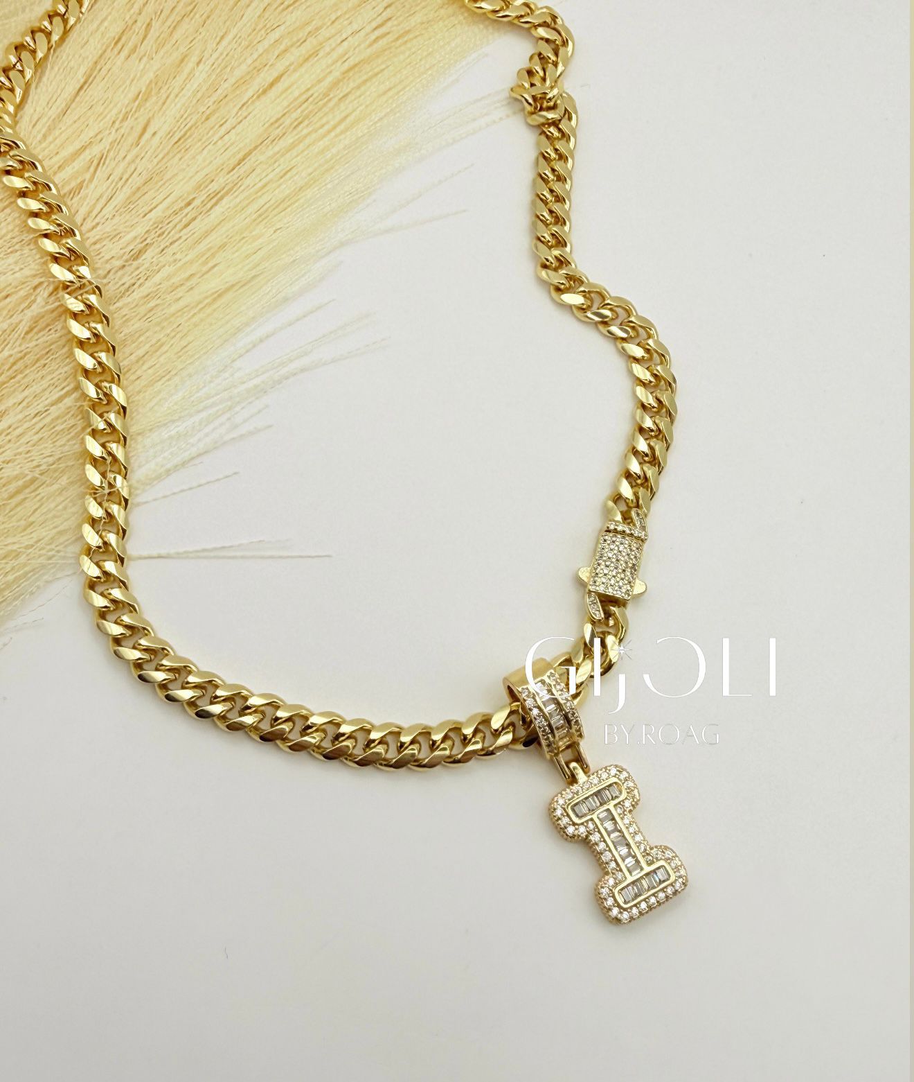 Cadena Mónaco + Inicial cristal