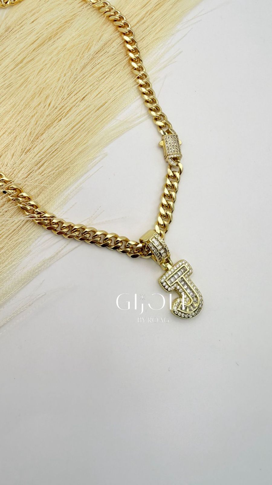 Cadena Mónaco + Inicial cristal