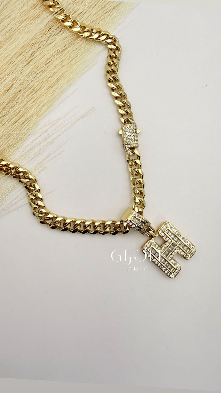 Cadena Mónaco + Inicial cristal