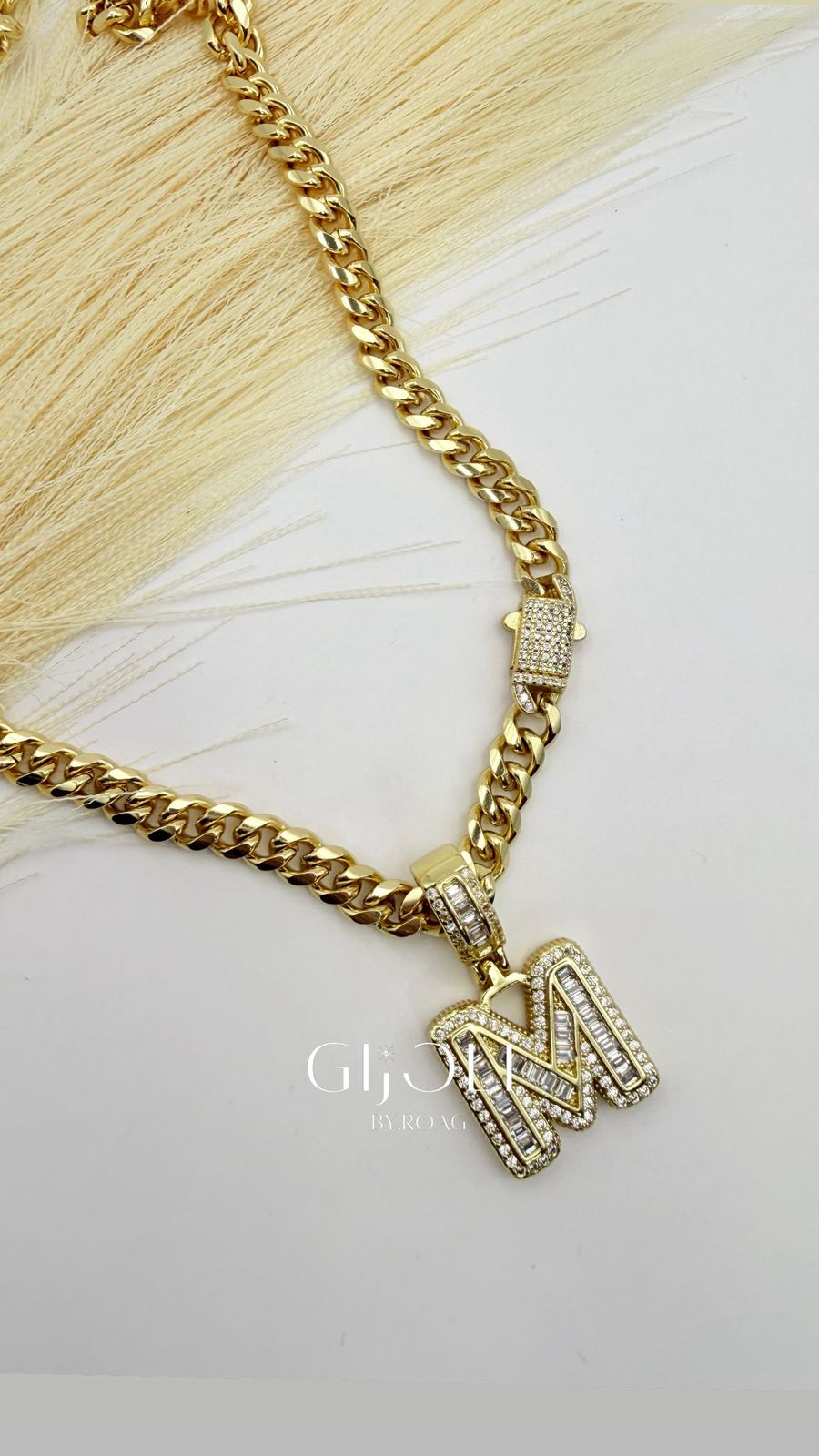 Cadena Mónaco + Inicial cristal