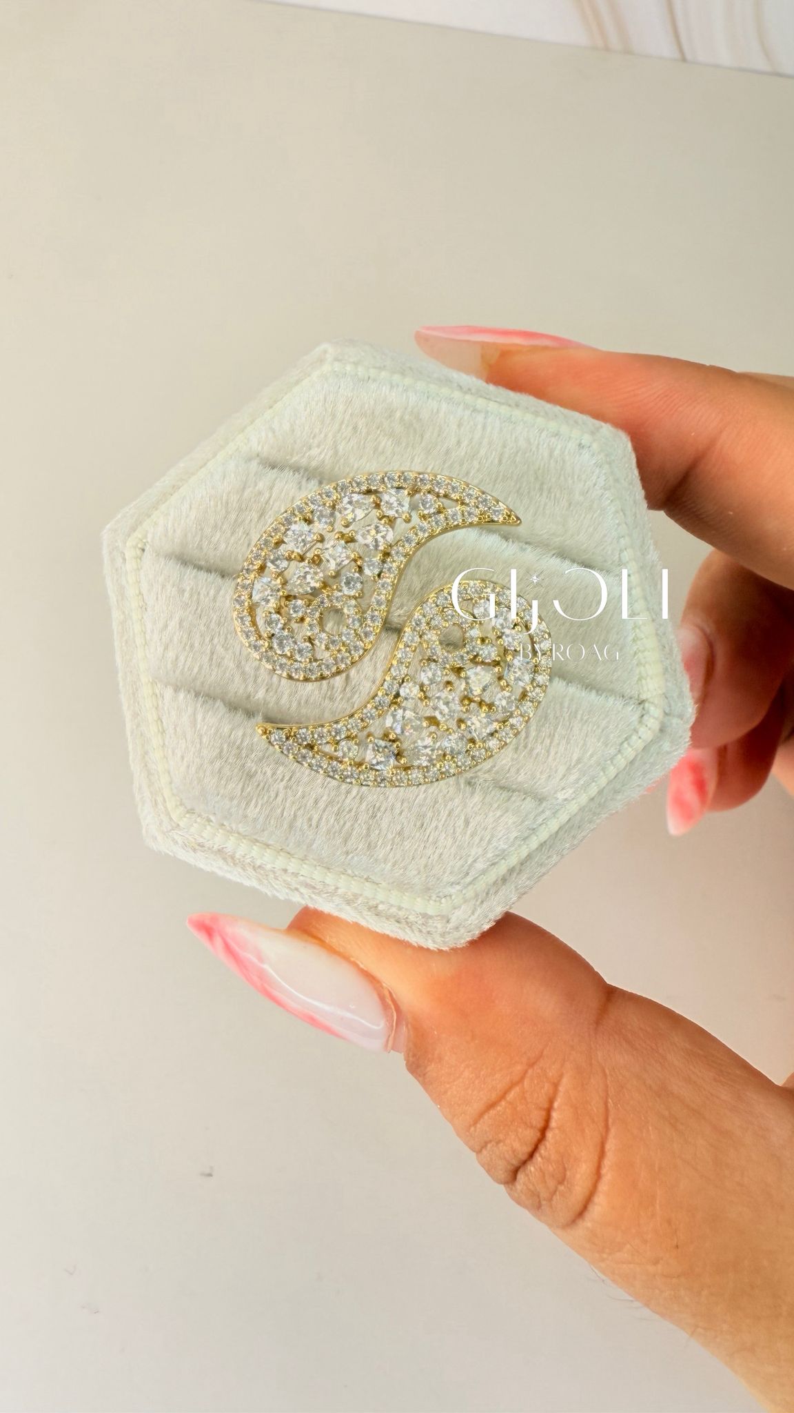 Sortija Ying & Brillo