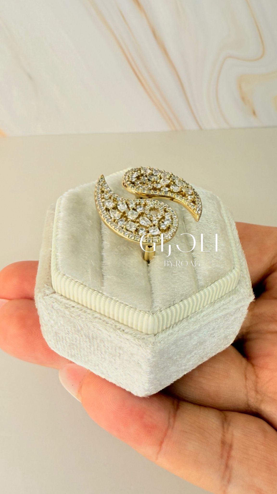 Sortija Ying & Brillo